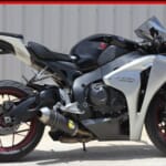 08-09_1000rr_undertail_before-after2